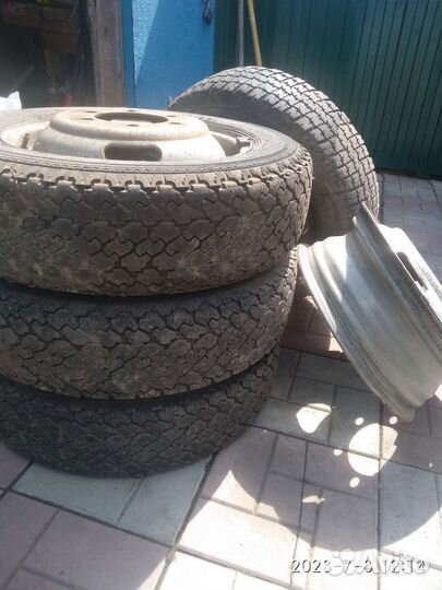 Омскшина М-93 16.00/95 R16