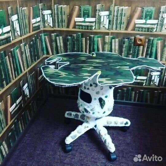 Журнальный столик