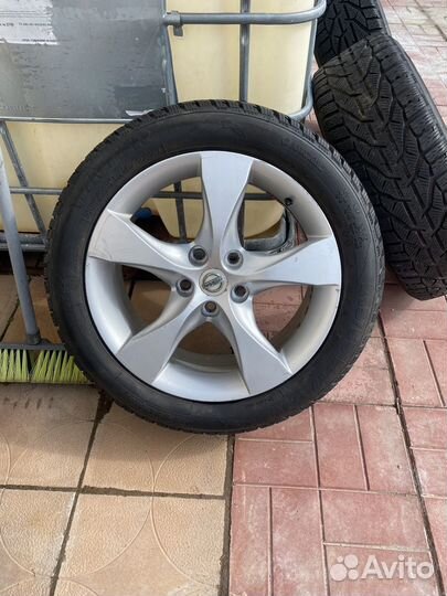 Winter Tact Snow + Ice 215/55 R17 20J