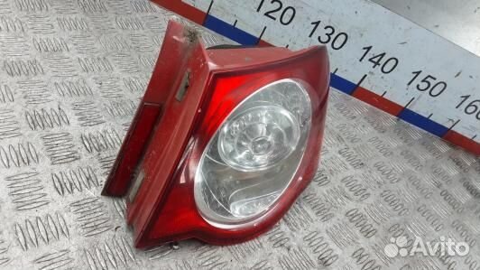 Фонарь задний правый volkswagen passat B6 (PML03MY