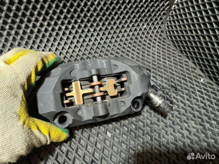 Тормозные суппорты переднее Bmw R Nine T K21 2016