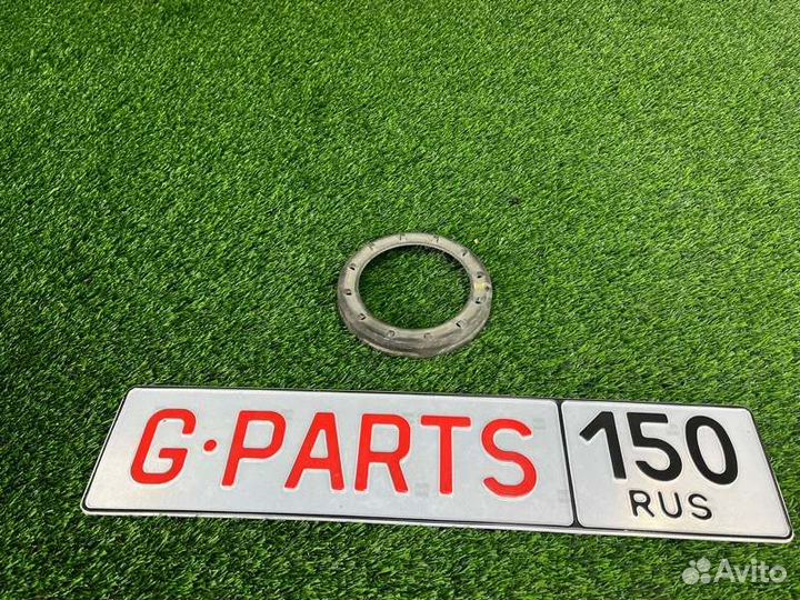 Крепление топливного насоса Bmw 1 E87 N45B16 2006