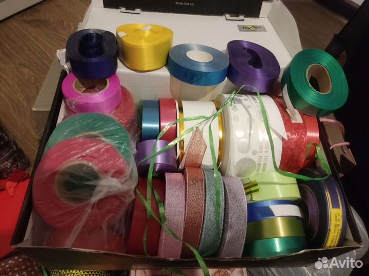 Открытки, конверты, подарочные пакеты, ленты