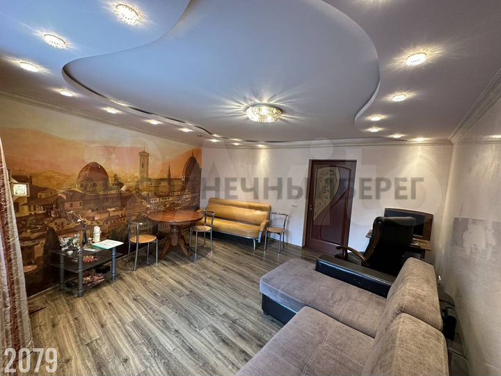 3-к. квартира, 74 м², 3/5 эт.