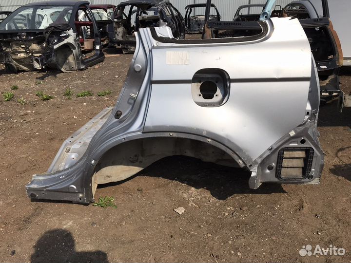 Крыло заднее левое Honda CR-V
