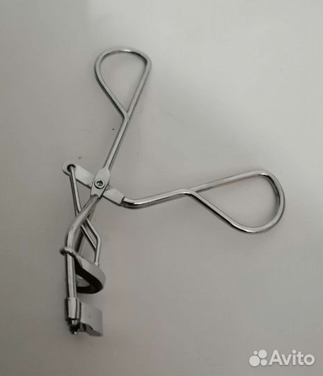 Щипцы для завивки ресниц