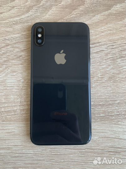 iPhone X, 64 ГБ