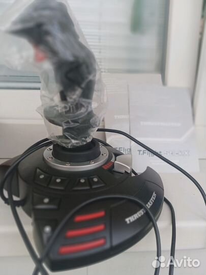 Джойстик Thrustmaster T.Flight Stick X