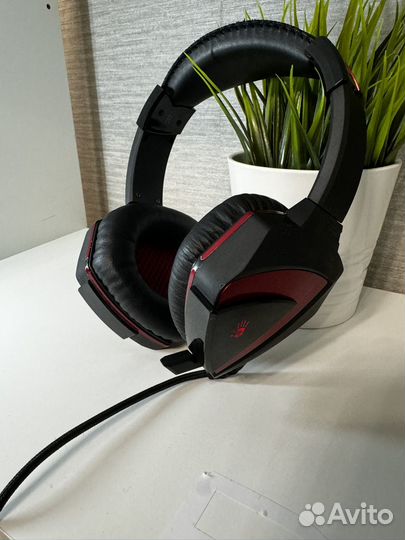 Игровые наушники
