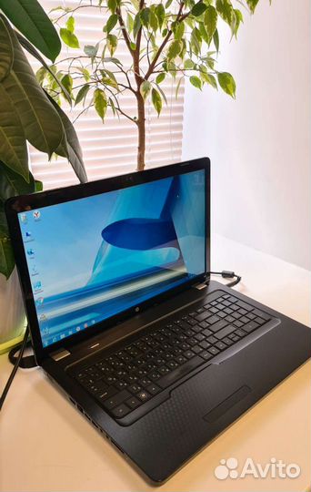 Ноутбук hp G72 17 