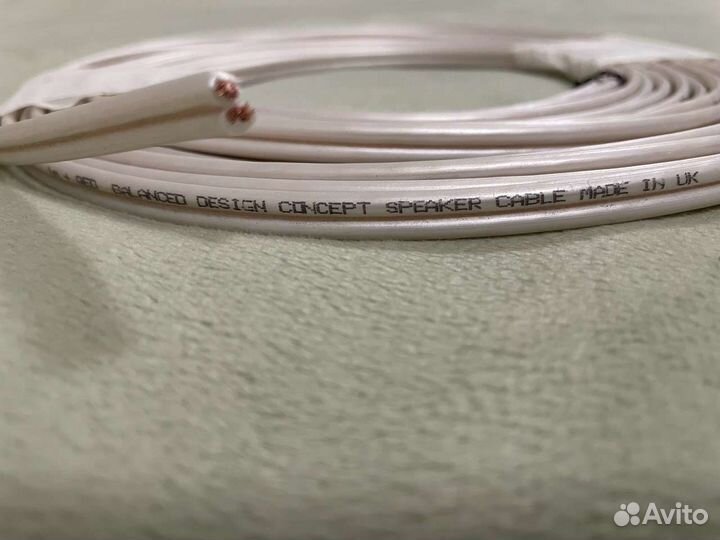 Акустический кабель QED balanced design concept