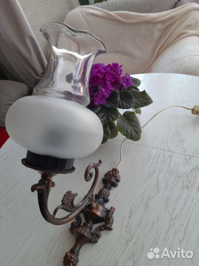 Светильник настенный