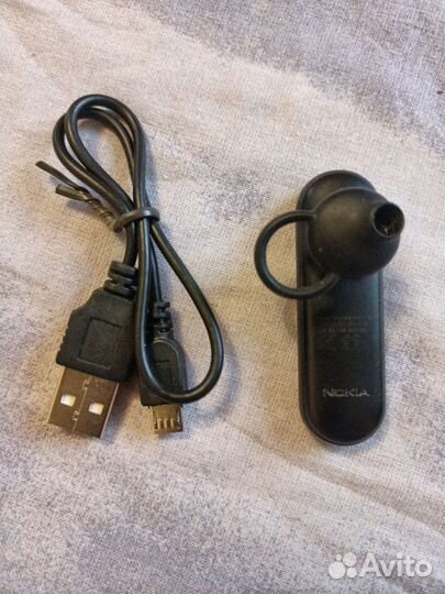 Nokia Bluetooth Наушники