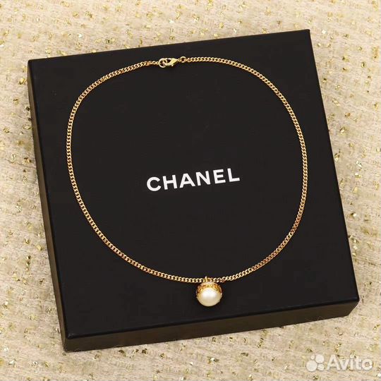 Колье Chanel