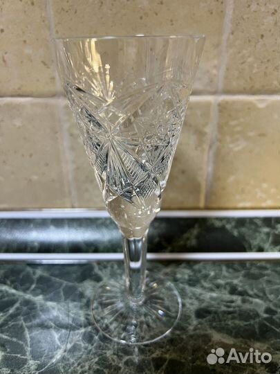 Рюмки на ножке хрустальные