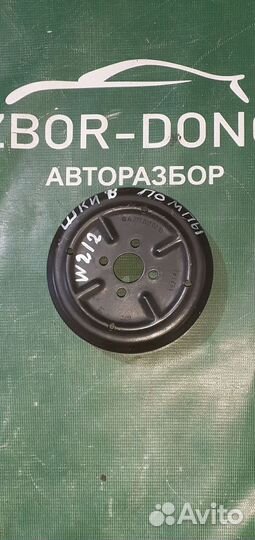 Шкив водяного насоса (помпы) Mercedes-Benz E-Class