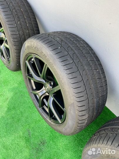 Pirelli P Zero 295/45 R20