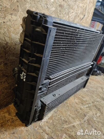 Кассета радиаторов Bmw 320D E91 N47T 2010