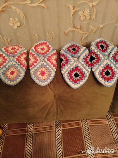 Вязаные тапочки,носки комбинезоны детские