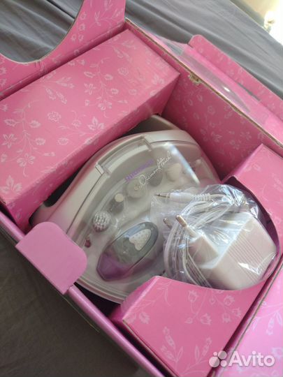 Набор для маникюра с аппаратом Redmond