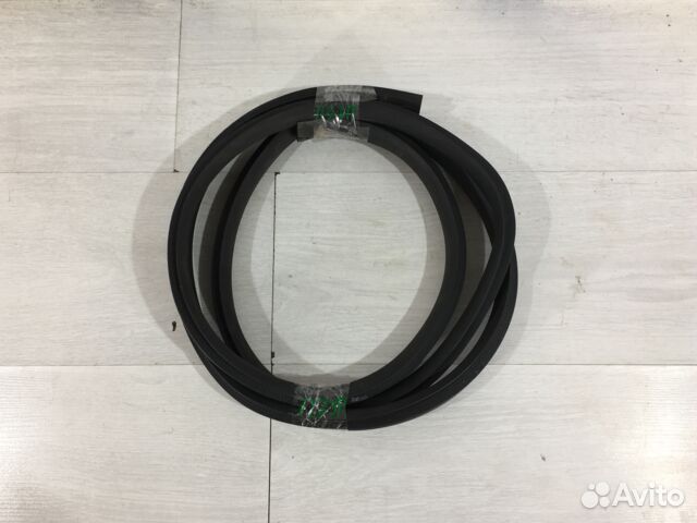 Уплотнитель двери задний правый KIA RIO 3 рест 1.4