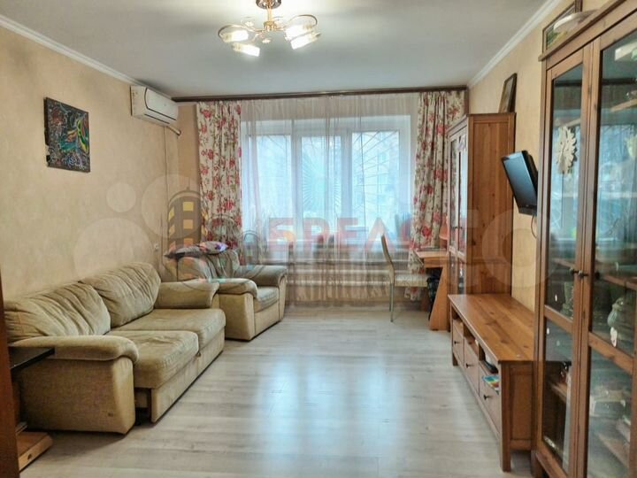 3-к. квартира, 68 м², 1/9 эт.