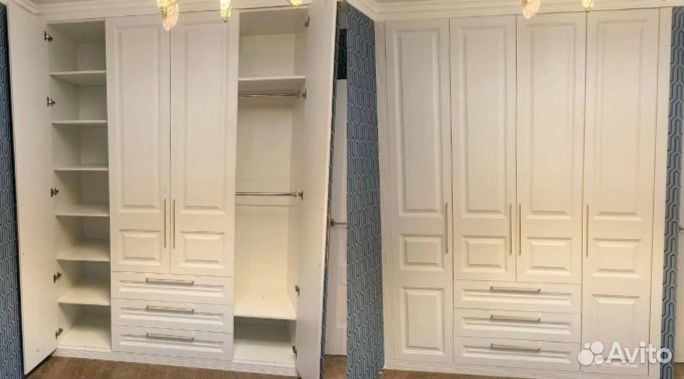 Шкаф распашной