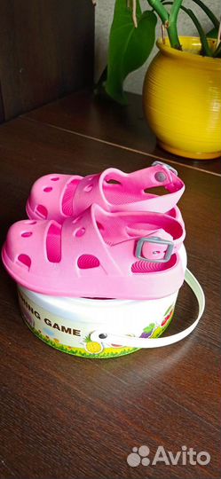 Сандалии для девочки