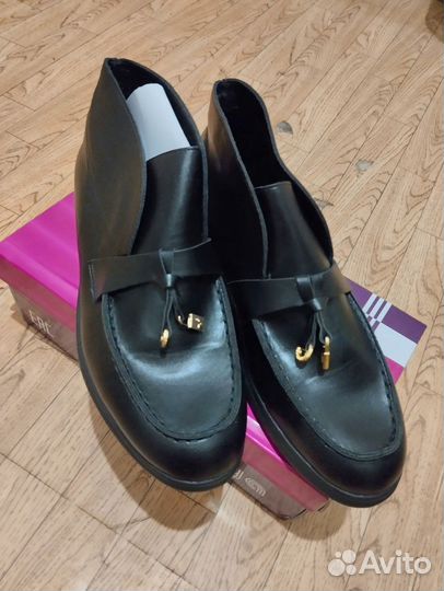 Ботинки женские