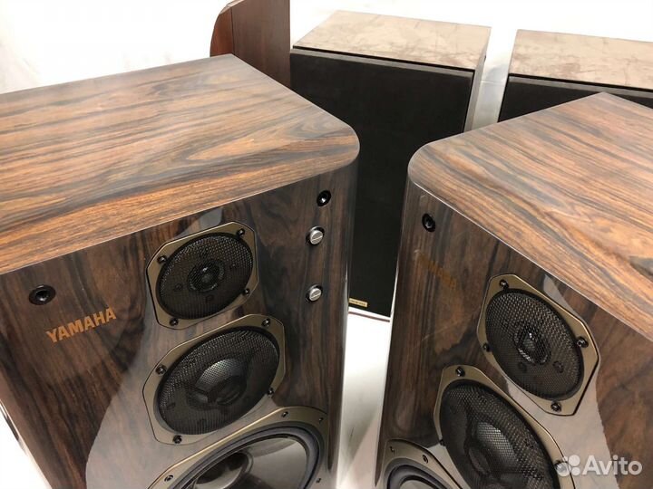 Акустика Yamaha NS-2000