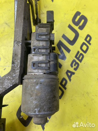 Моторчик стеклоочистителя передний Ford Focus 2