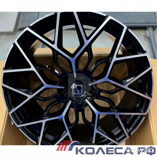 Кованые диски R23 на Zeekr 001