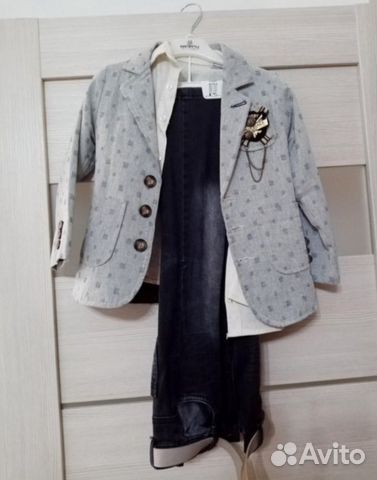 Костюм тройка