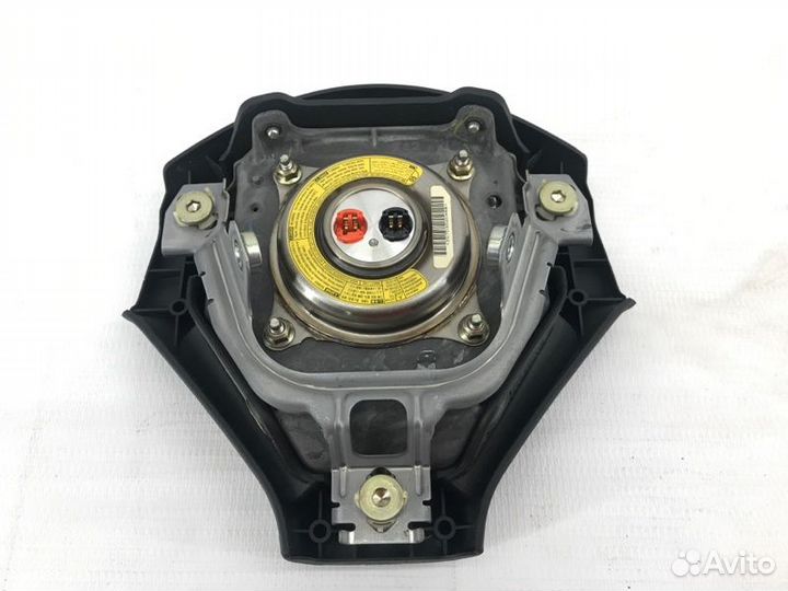 Подушка безопасности в руль Subaru Legacy BP5