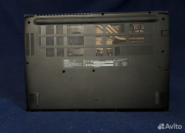 Ноутбук Acer aspire 7 (A715-42G-R8TY)