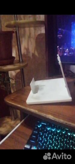 Подставка увеличитель экрана для смартфона