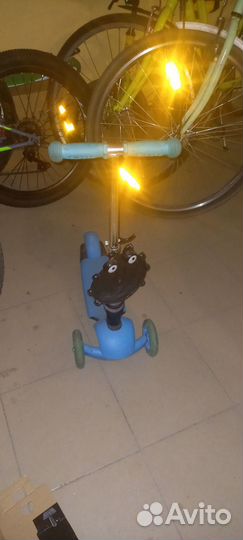 Самокат 3х колесный