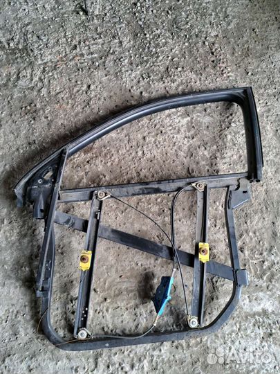 Рамка двери передняя левая Porsche Cayenne 955