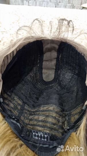 Парик блондинка