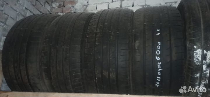 Goodride SA 37 235/40 R18 95