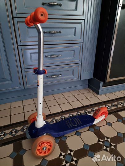 Самокат детский Decathlon трёхколёсный