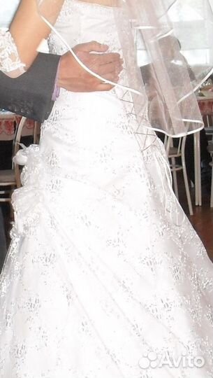 Платье свадебное