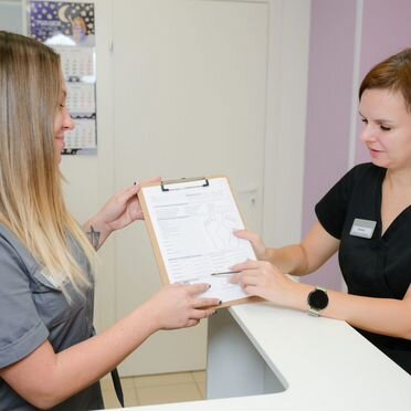 Администратор в центр педикюра