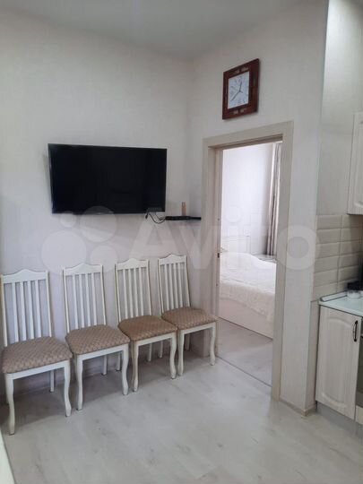 2-к. квартира, 43 м², 3/6 эт.