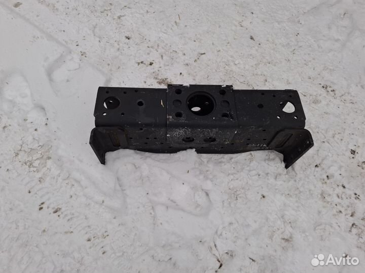Поперечина рамы камаз 6520 задняя