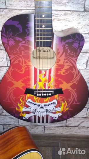 Гитара с огненным черепом