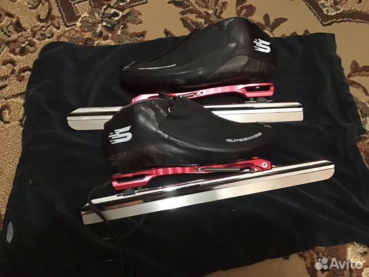 Конькобежные коньки