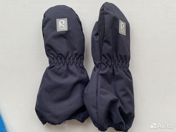 Шапка для мальчика и краги (варежки) рейма