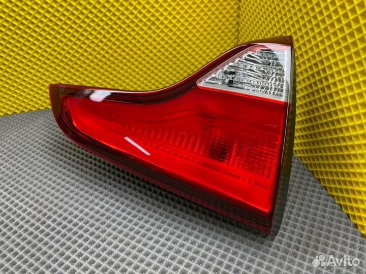 Фонарь задний левый Kia Sorento 2 XM G4NA 2.0 2015