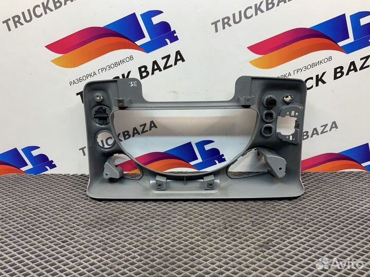 Корпус панели приборов Iveco Stralis